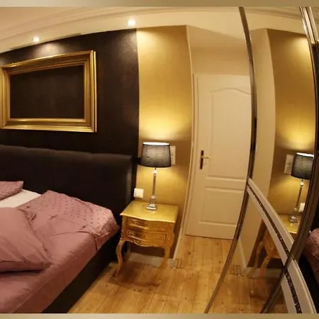 Golden Apartments Essen Room photo